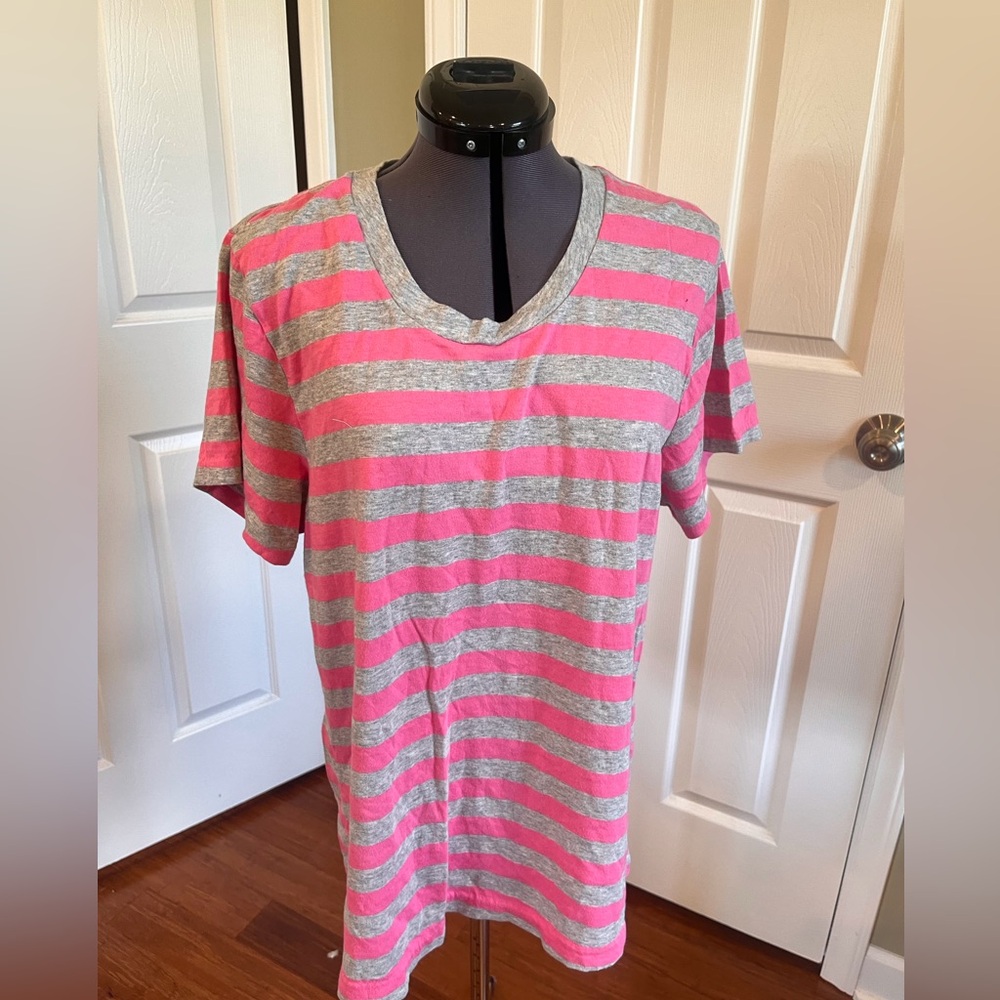 Old navy stripe shirt